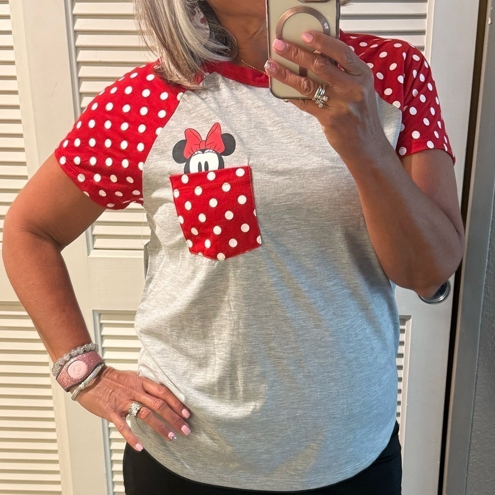 Red and Gray Polka Dot Minnie Mouse T-Shirt (Junior size XL)